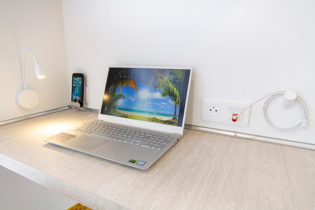 Soleil D'Ete - Netflix & Wifi - Balcon - Climatisation - Parking Gratuit - Check-In 24H24 - Emplacement Velos - Goodmarning Châlons-en-Champagne 외부 사진