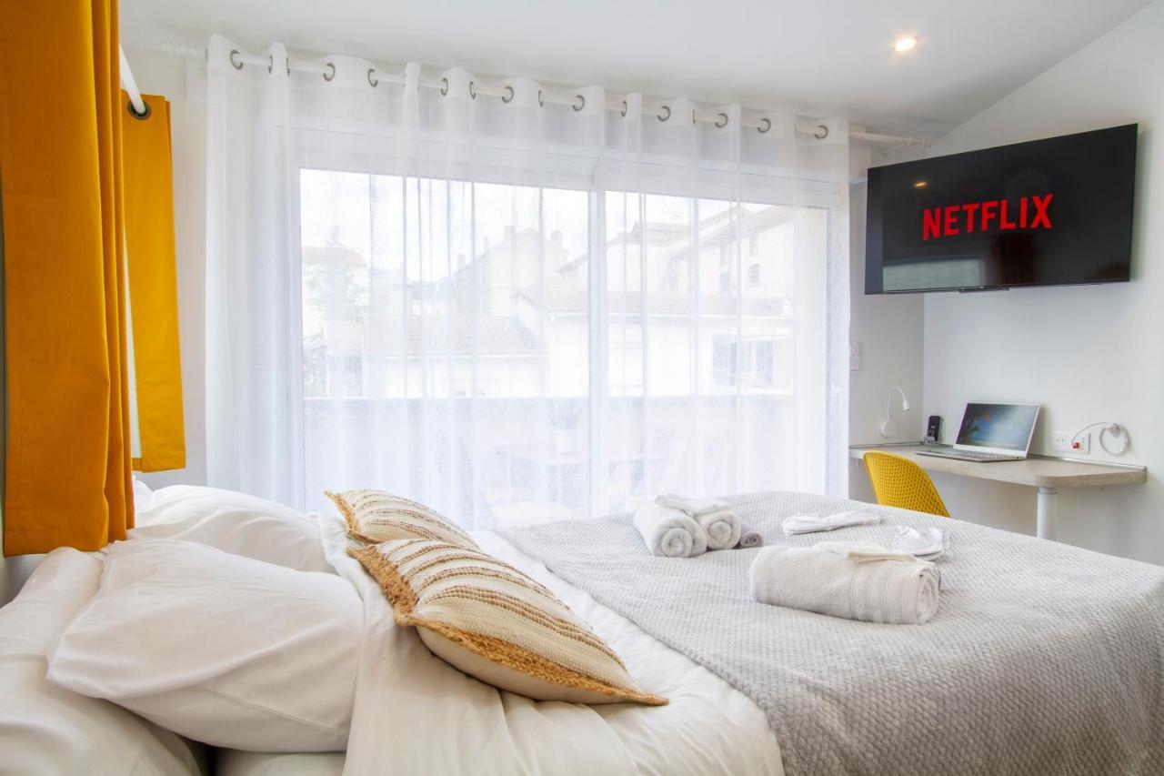 Soleil D'Ete - Netflix & Wifi - Balcon - Climatisation - Parking Gratuit - Check-In 24H24 - Emplacement Velos - Goodmarning Châlons-en-Champagne 외부 사진