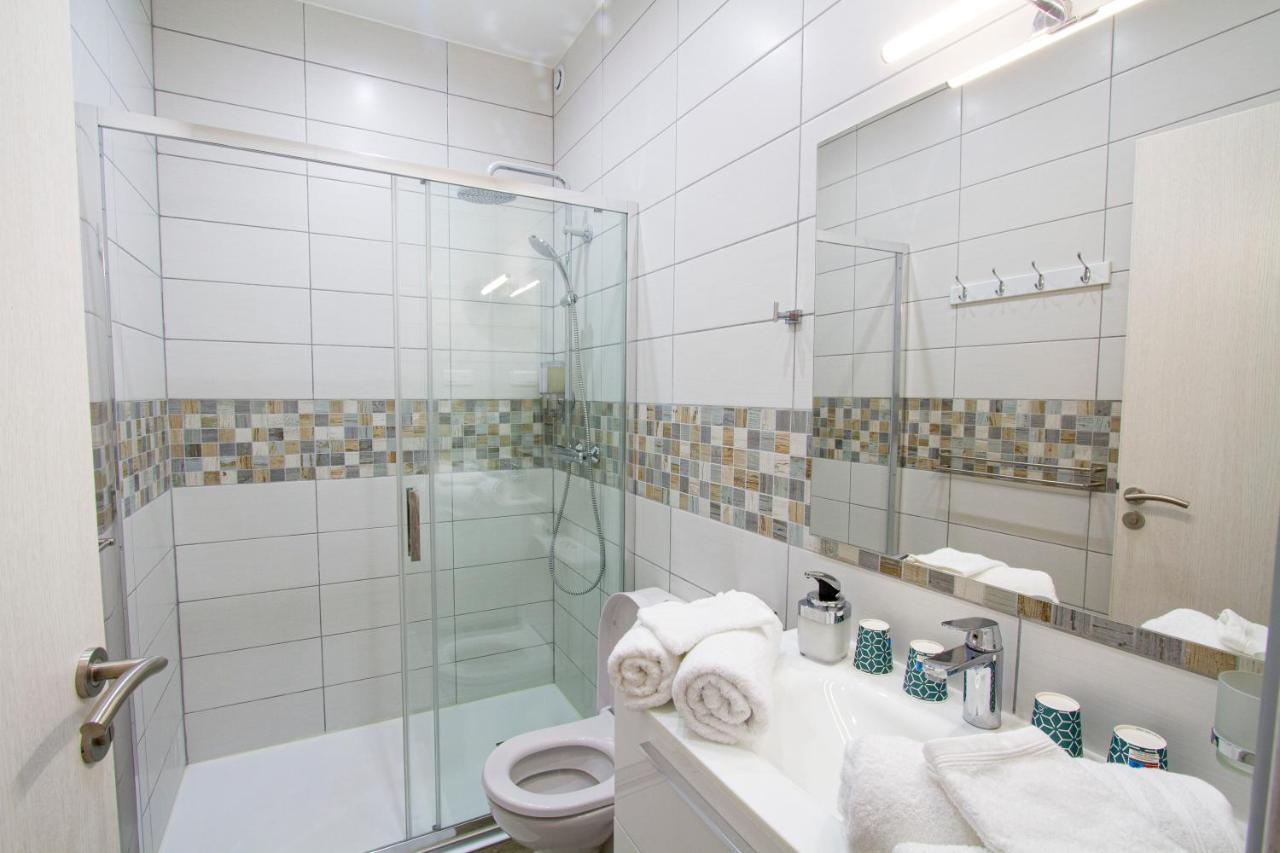 Soleil D'Ete - Netflix & Wifi - Balcon - Climatisation - Parking Gratuit - Check-In 24H24 - Emplacement Velos - Goodmarning Châlons-en-Champagne 외부 사진